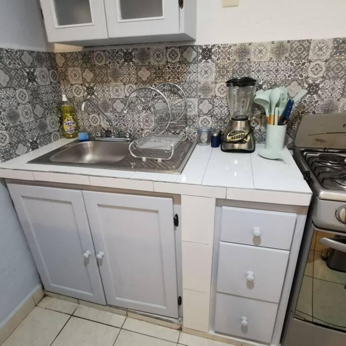 Comfy 2Bedroom Minutes From Downtown & Fast Wi-Fi Zihuatanejo Eksteriør billede